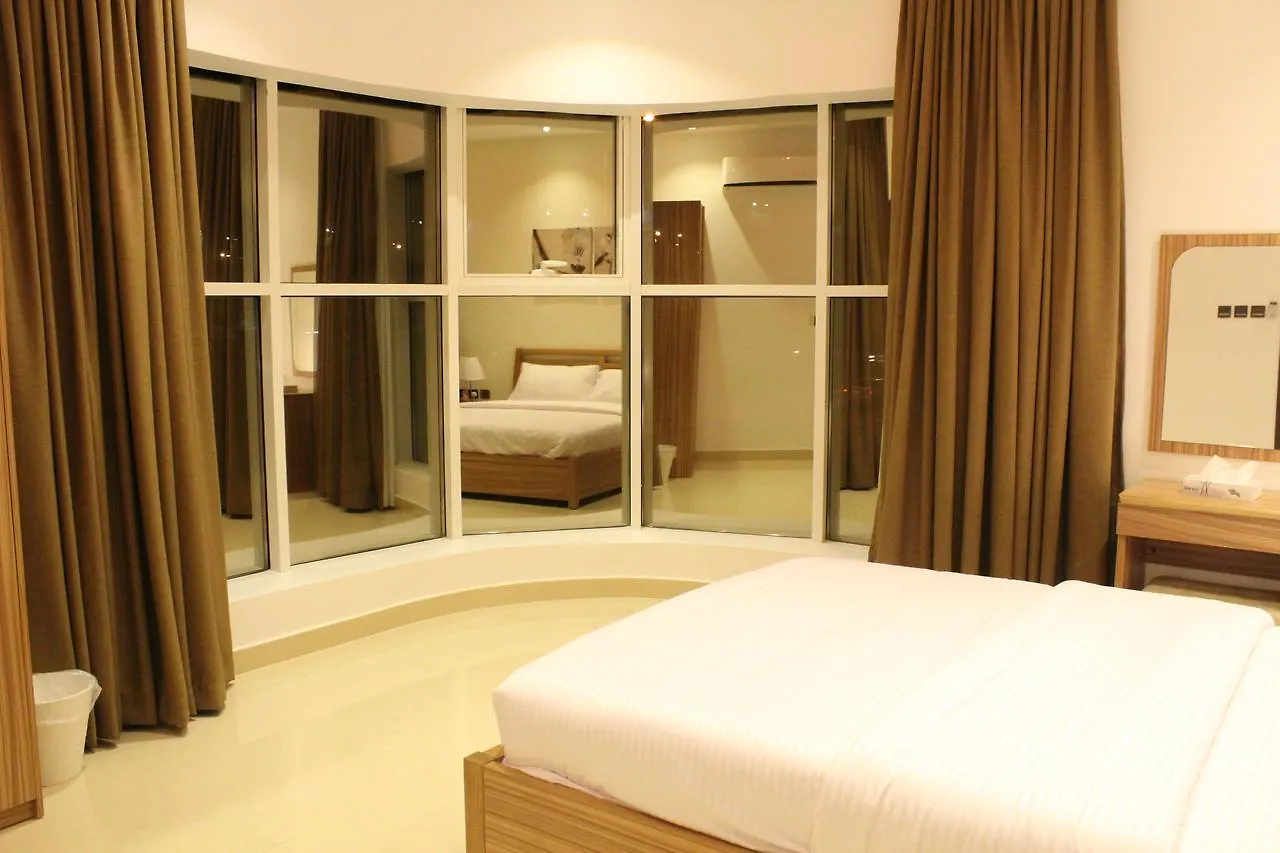Nital Furnished Apartment リヤード アパートホテル
